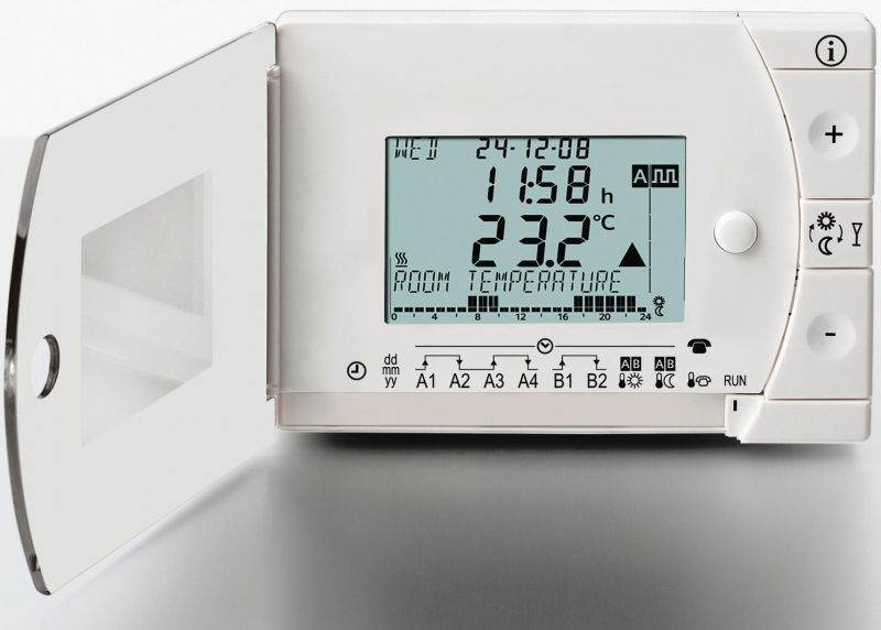 Siemens REV24 Kablolu, Programlanabilir, Dijital Oda Termostatı